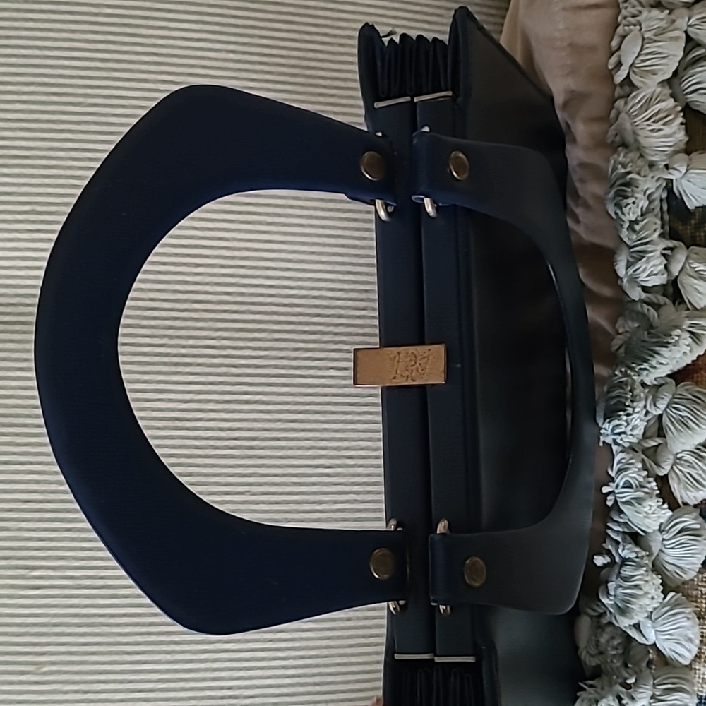 VTG Navy handbag - Picture 3 of 8